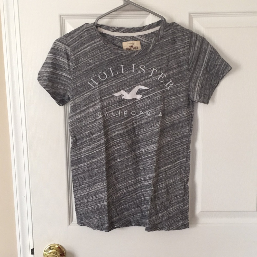 Women’s Hollister Short Sleeve Shirt